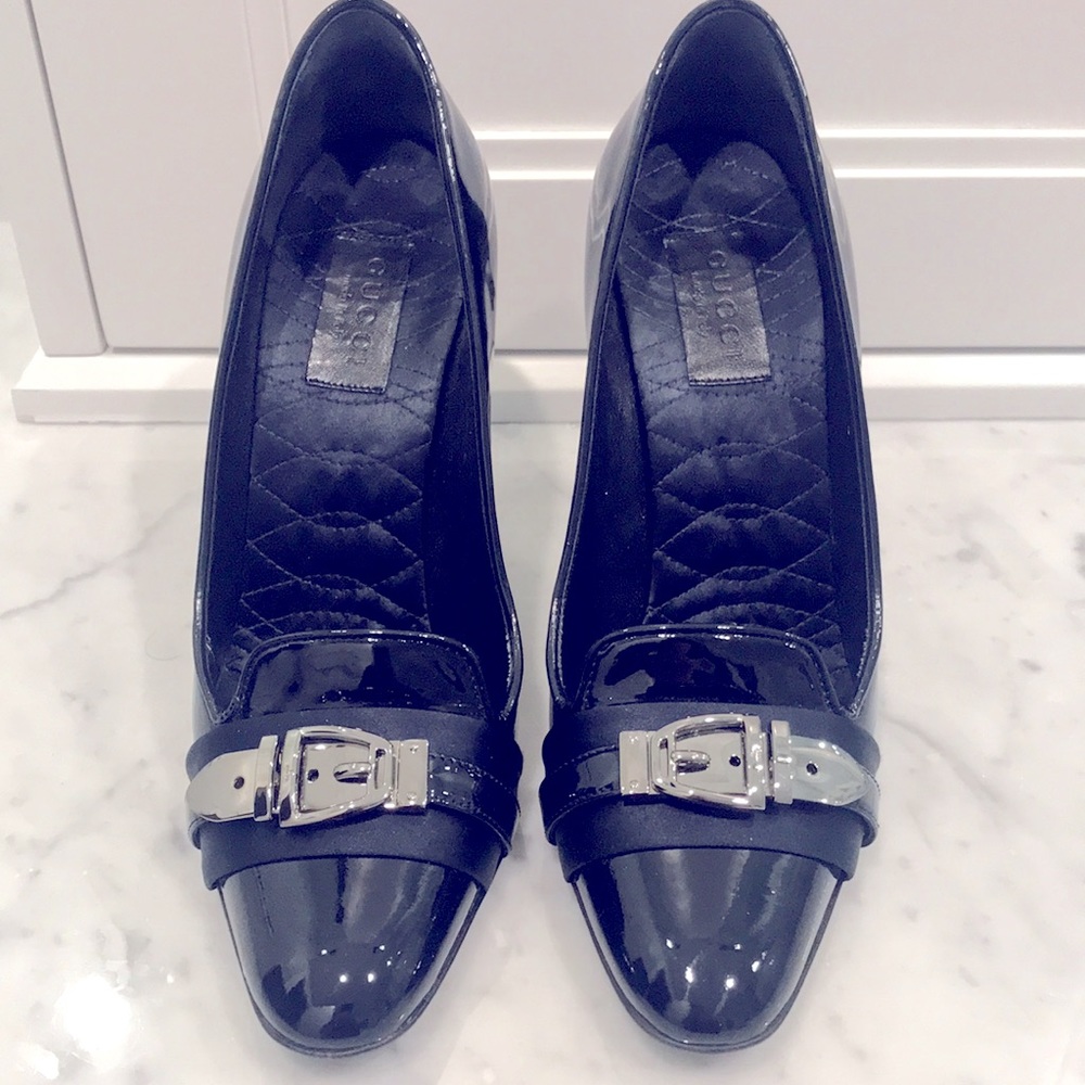 Gucci | Navy Patent Leather Heels Size 6 - Picture 2 of 10